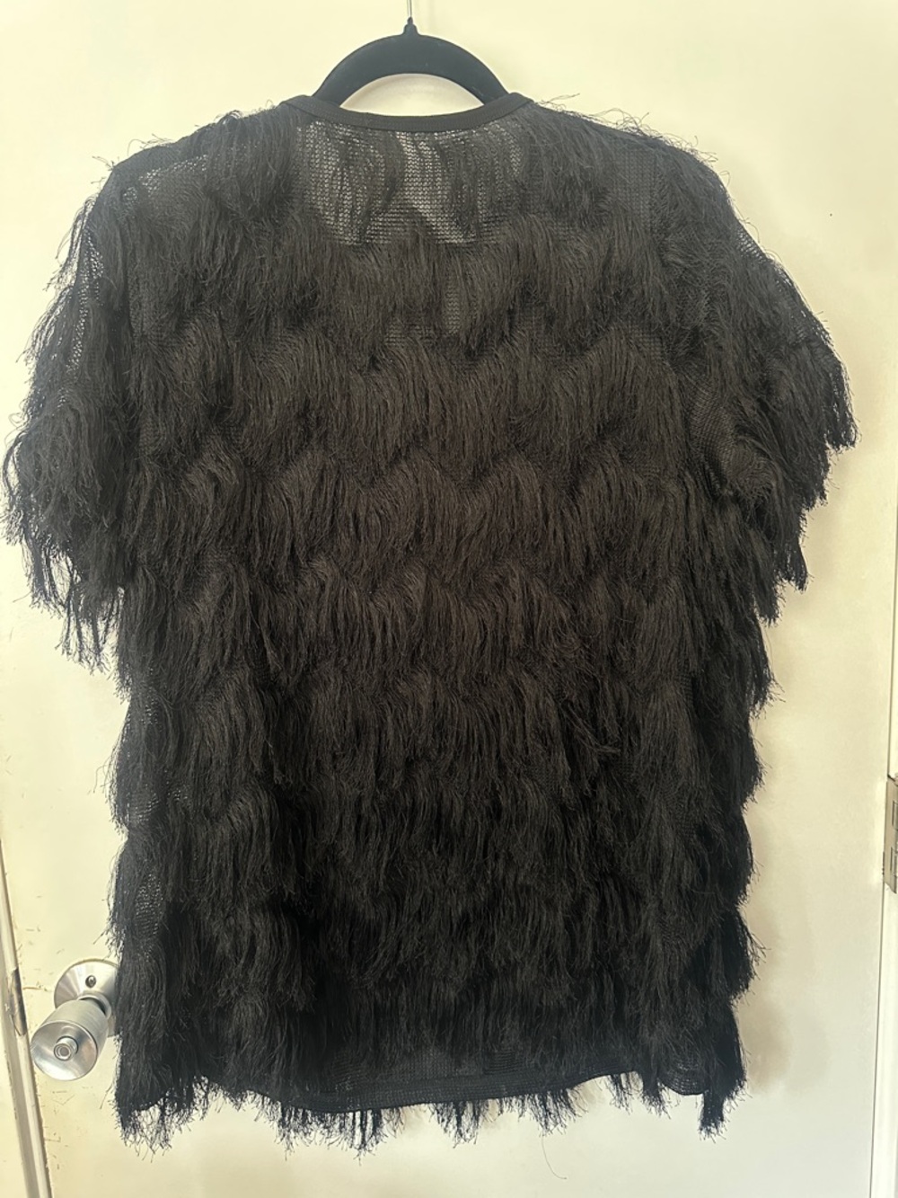 H&M soft fringe black short sleeve top - Picture 6 of 6